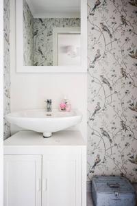 Ένα μπάνιο στο Beautiful detached house