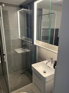 Ένα μπάνιο στο Schweden Chalet, Haus 1