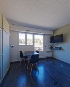 Η κουζίνα ή μικρή κουζίνα στο Studio in Auron