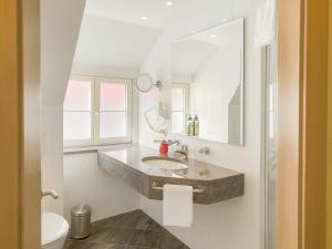 Koupelna v ubytování DORMERO Hotel Schwäbisch Hall + 21 fotografií