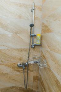 Ένα μπάνιο στο Salaṣ̌Trikić 2 +46 φωτογραφίες