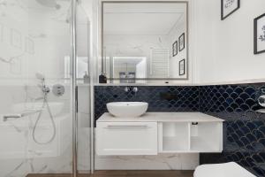 Ένα μπάνιο στο Central Park Mielno by Solarento +40 φωτογραφίες