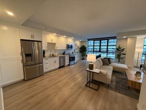 Kuchyň nebo kuchyňský kout v ubytování Halifax Waterfront 2 BR and 2 Bath with 6 appliances