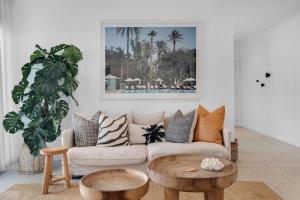 Χώρος καθιστικού στο Boardrider Beach House at Mount Coolum