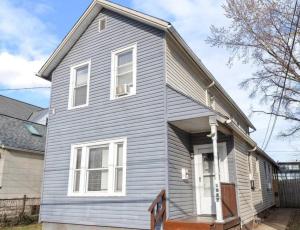 Tòa nhà nơi nhà nghỉ dưỡng tọa lạc