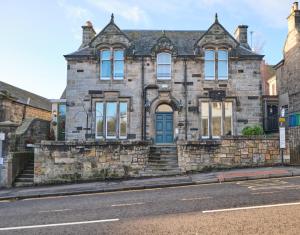 Το κτήριο όπου στεγάζεται  το διαμέρισμα