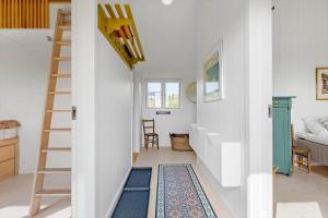 Foto dalla galleria di 6798-Allinge-Aeblebakken-9 ad Allinge