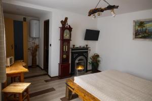 Μια τηλεόραση ή/και κέντρο ψυχαγωγίας στο AMA house