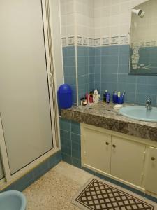 Ένα μπάνιο στο Dar Najat +9 φωτογραφίες