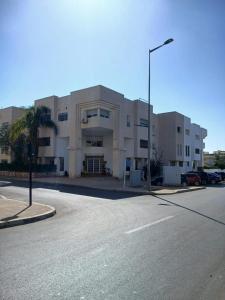 Το κτήριο όπου στεγάζεται  το δωμάτιο σε οικογενειακή κατοικία