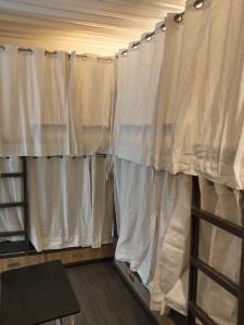 Galería fotográfica de Quarto PH en Manila 5 fotos más