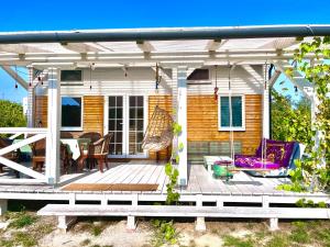 Сад в Vulcan eco lodge retreat