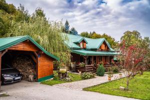 Zahrada ubytování Brvnara Moj san - Log cabin My Dream