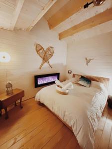 Billede fra billedgalleriet på Refuge Fristad - Microchalet Peppar avec spa privé i Saint-Calixte