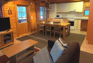 Kuchyň nebo kuchyňský kout v ubytování Villa Joiku