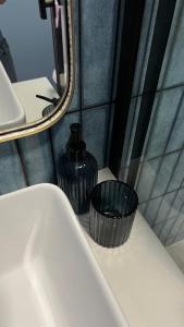 Ένα μπάνιο στο Molfar