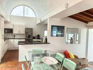 Η κουζίνα ή μικρή κουζίνα στο Xanadu