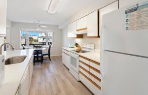 Η κουζίνα ή μικρή κουζίνα στο CAC-2B - Barracuda