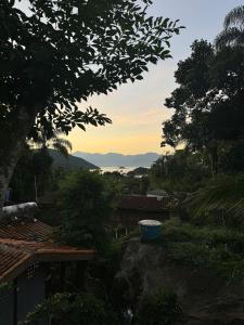 Naturlandskabet i nærheden af villaen