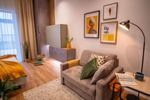 Χώρος καθιστικού στο Between Rivers Apartments