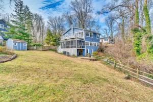 En have udenfor Rising Sun Cottage 3 Bedroom 3 Bathroom