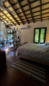 Φωτογραφία από το άλμπουμ του Habitación para 4 en el centro de Asunción con piscina e inmenso jardín στην Ασουνσιόν