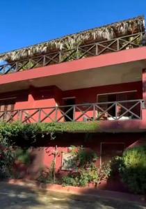 Το κτήριο όπου στεγάζεται  ο ξενώνας