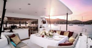 Φυσικό τοπίο κοντά σε αυτό το πλωτό κατάλυμα