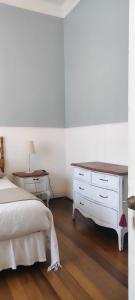 Ένα ή περισσότερα κρεβάτια σε δωμάτιο στο Viña del Mar Playa Jardín, entre Agua Santa y El Reloj de Flores