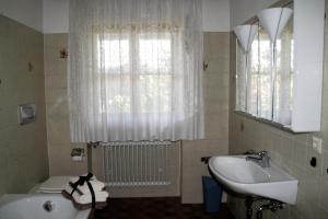 Koupelna v ubytování Ferienwohnung Jauß + 7 fotografií