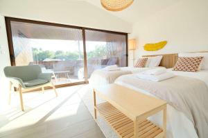 Postel nebo postele na pokoji v ubytování Casa do Lanjal + 90 fotografií