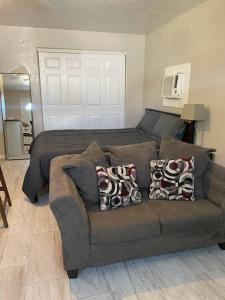 Posezení v ubytování Relaxing Central Studio-Close to Everything