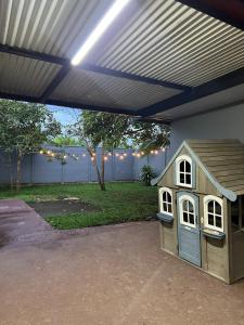 Budova, kde se prázdninový dům nachází + 8 fotografií