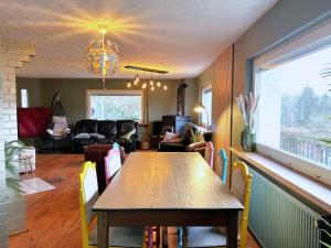 Χώρος καθιστικού στο Holiday home with garden in Sankt Vith +31 φωτογραφίες