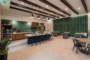 Χώρος καθιστικού στο The Village