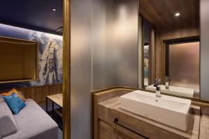 Ένα μπάνιο στο 袖ヶ浦c COAST HIKE HOTEL