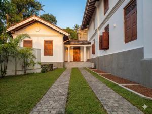 Budova, kde se rezort nachází