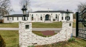 Το κτήριο όπου στεγάζεται  ο ξενώνας