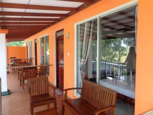 Balkoni atau teres di Man Guest Polonnaruwa