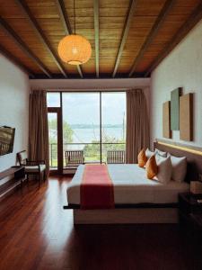 Ένα ή περισσότερα κρεβάτια σε δωμάτιο στο Zen Koggala by Sugar Coliving