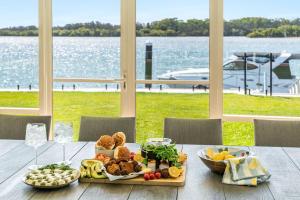 Φαγητό σε αυτή η παραθεριστική κατοικία ή κάπου εκεί κοντά +19 φωτογραφίες