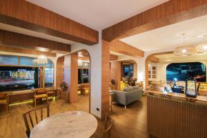 Гостиная зона в Baan Karon Resort