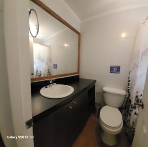 Ένα μπάνιο στο CABAÑAS SALTOS DEL LAJA Duende Lientur