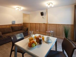 Χώρος καθιστικού στο Studio cosy à Briançon, accès pistes, wifi gratuit, animaux admis - FR-1-358-243