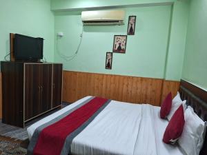 Φωτογραφία από το άλμπουμ του Hotel River View σε Duttnager