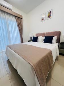 Billede fra billedgalleriet på Celestial Negombo Premium Resort Pool View Apartments i Negombo