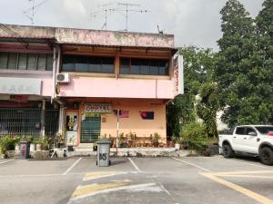 Το κτήριο όπου στεγάζεται  ο ξενώνας