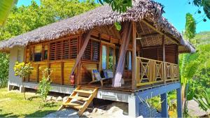 Κήπος έξω από το Diana Lodge