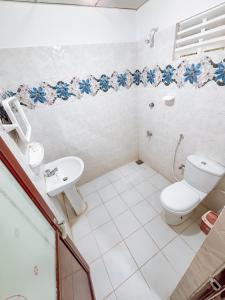 Ένα μπάνιο στο Anu Villa Wadduwa