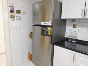 Η κουζίνα ή μικρή κουζίνα στο thrifty regular room for 2 to 4 +3 φωτογραφίες